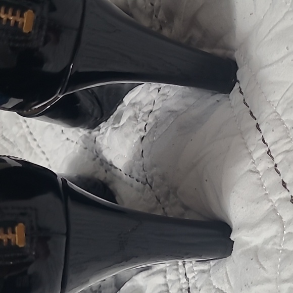 Marc Jacobs Size 8/  3.5” peep toe leather wedges sandle - Picture 5 of 13